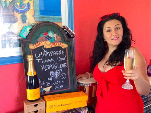 Bianca-Elle-KL-valentines-prize.jpg